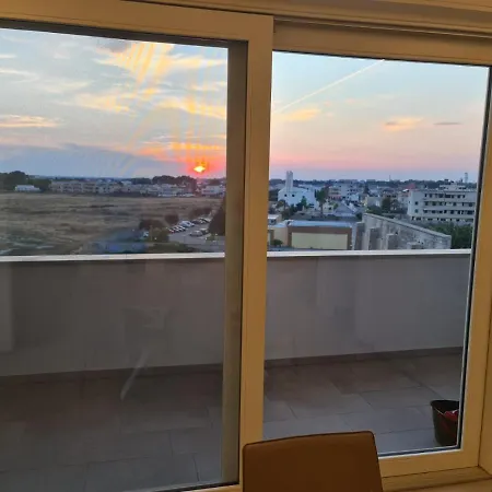 Myhome Lecce - Salentosouthapulia Buitenkant foto